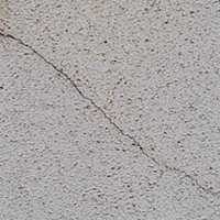 ひび割れはありませんか?